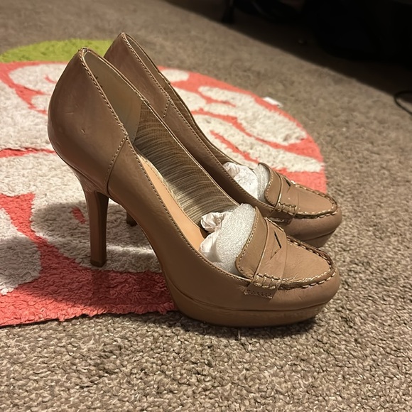 Nine & co. Tan heels - Picture 2 of 11